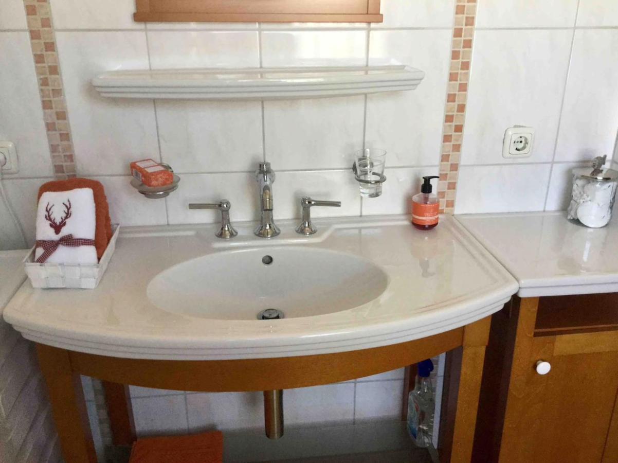 Cosy Apartment Bad Ischl In Quiet Residential Area - Newly Renovated Buitenkant foto