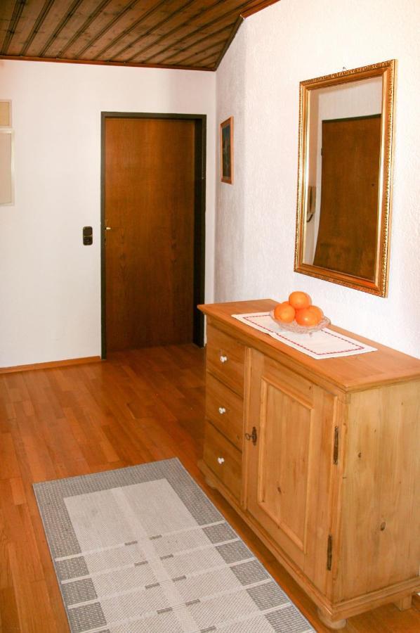 Cosy Apartment Bad Ischl In Quiet Residential Area - Newly Renovated Buitenkant foto